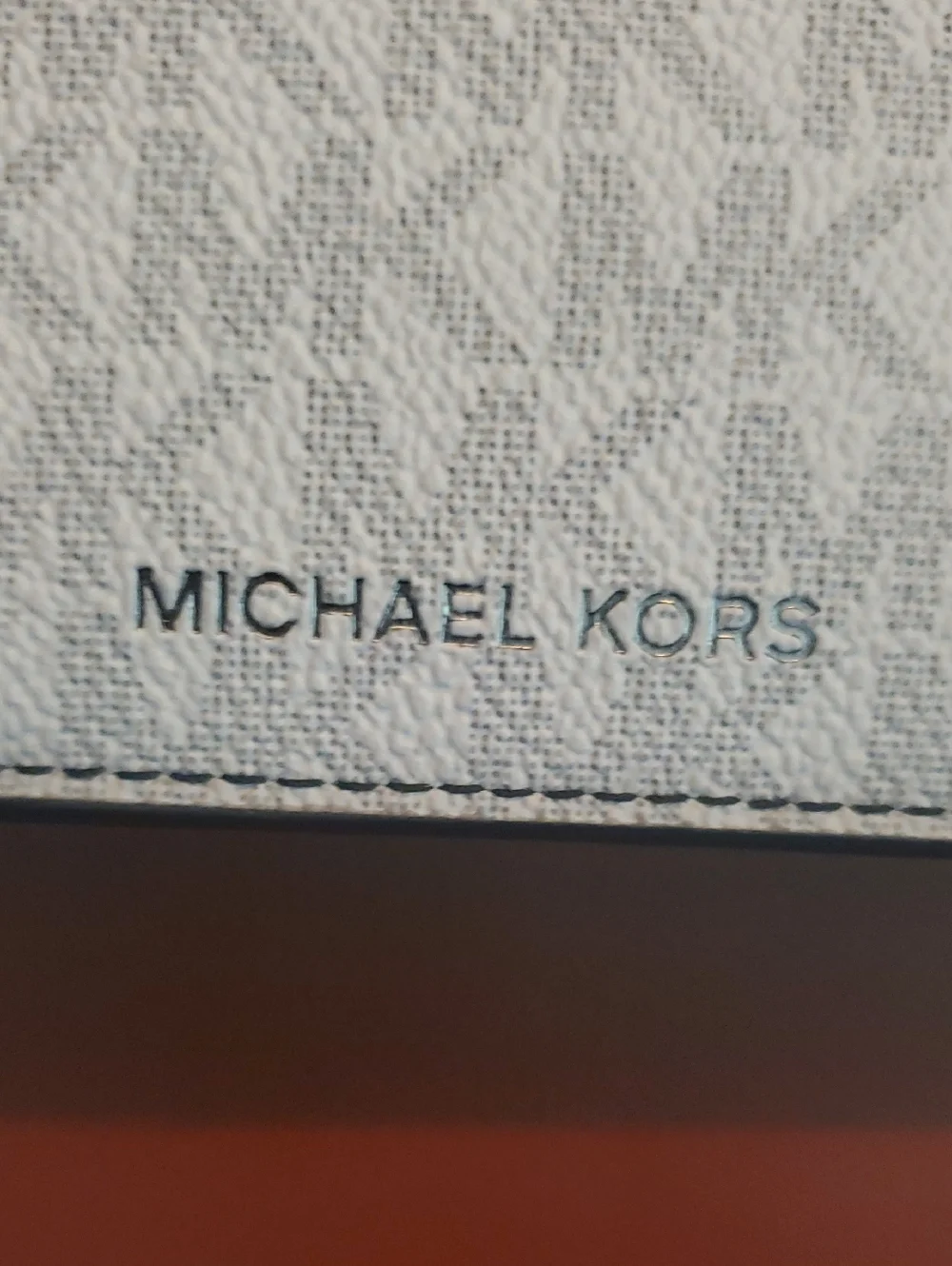 Micheal Kors Cooper Billfold Wallet With Coin Pouch